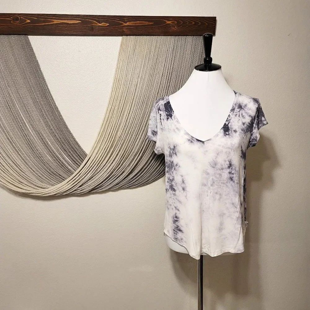 American Eagle Tie Dye Favorite Tee Sz XS